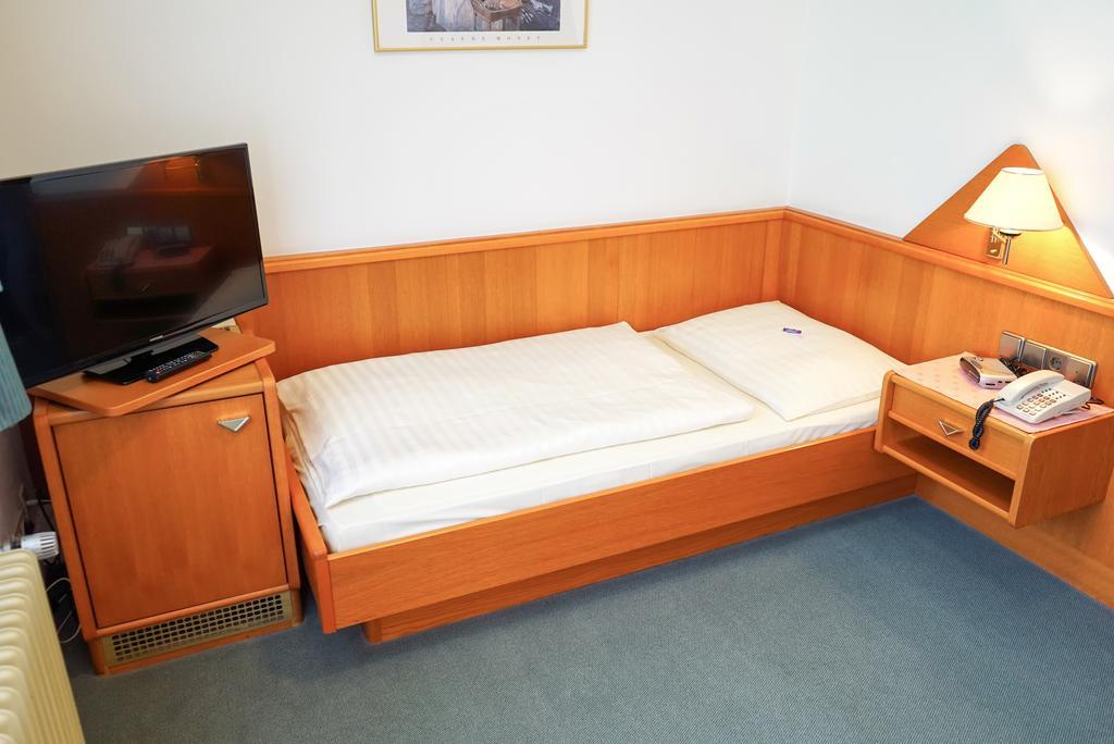 Pension Besser Bad Eisenkappel Buitenkant foto